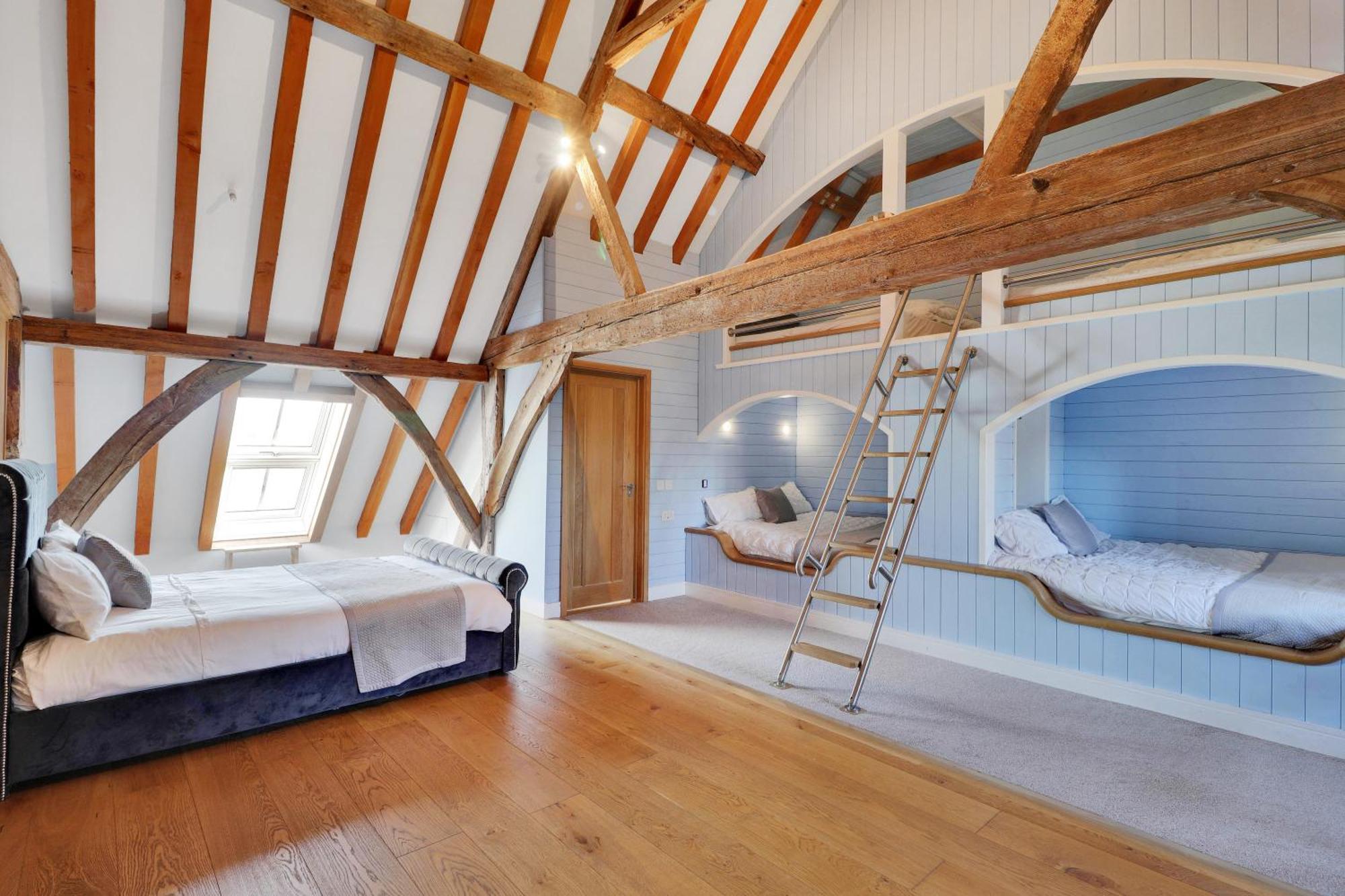 Villa Alpaca House - Sleeps 17 - Diy Hot Tub Gravesend Exterior foto